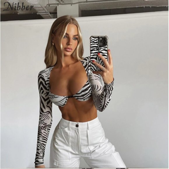 Animal Print Bralet Crop Top 🖤 - Picture 2 of 3